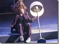 Lorde falls backwards on stage during her MuchMusic Awards performance!