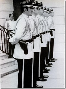 white-house-secret-service-uniforms-nixon