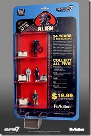 Super7-Alien-Display