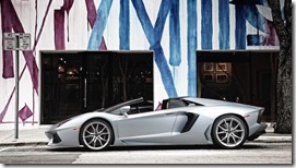 Lamborghini-Aventador-Roadster