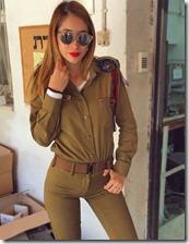 Hottest-Israeli-Soldier-Ever-16