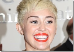 Miley-Cyrus-is-a-terrifying-ghoul