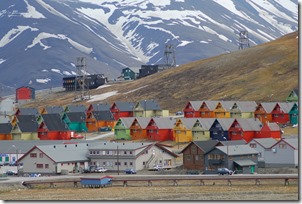 Longyearbyen_svalcolor