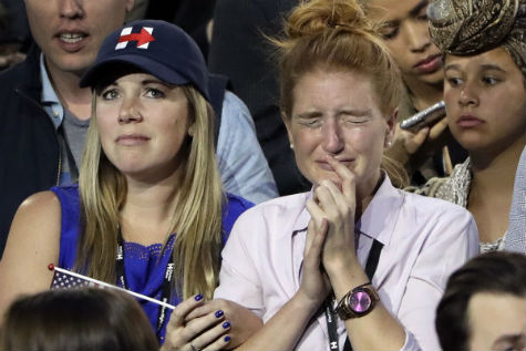 1598024_110916-wabc-ap-sad-clinton-supporter-gallery-03-img.jpg