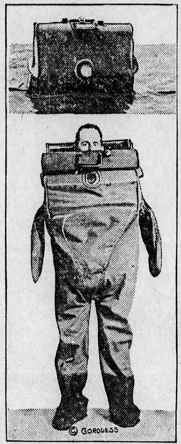 1915suitcase01.jpg