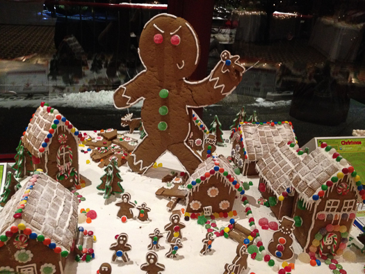 20250101-gingerbread-house-man-made-6.jpg