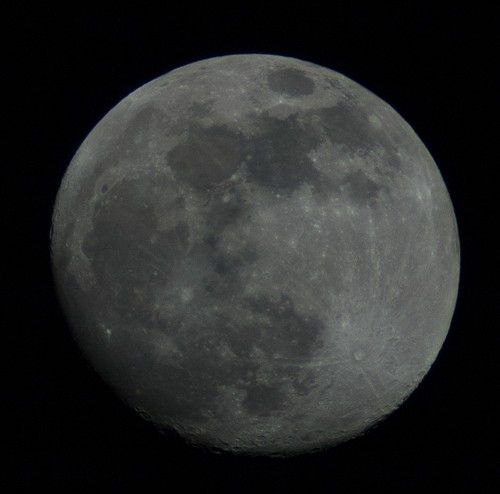20250812-BCmoon050115.jpg