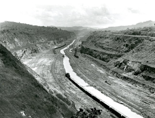20260719-before-photograph-of-the-panama-canal-374c37.jpg
