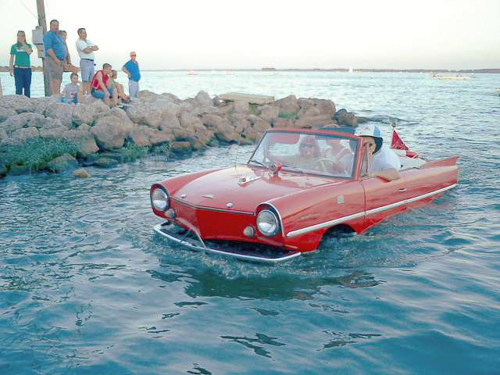 20260805-amphicar-red-ab4b76.jpg