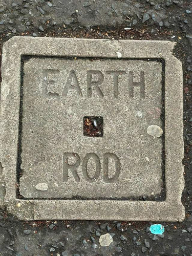 20260817-earthrod.jpg