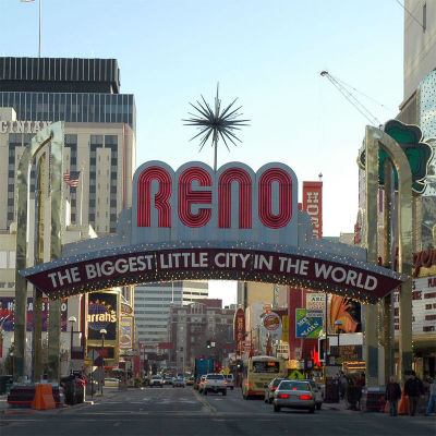 800px-Reno_arch.jpg