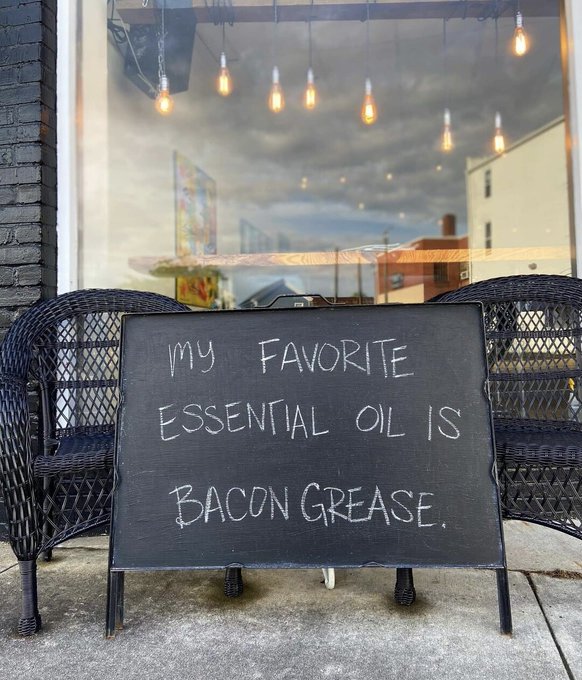 Baconoil.jpg