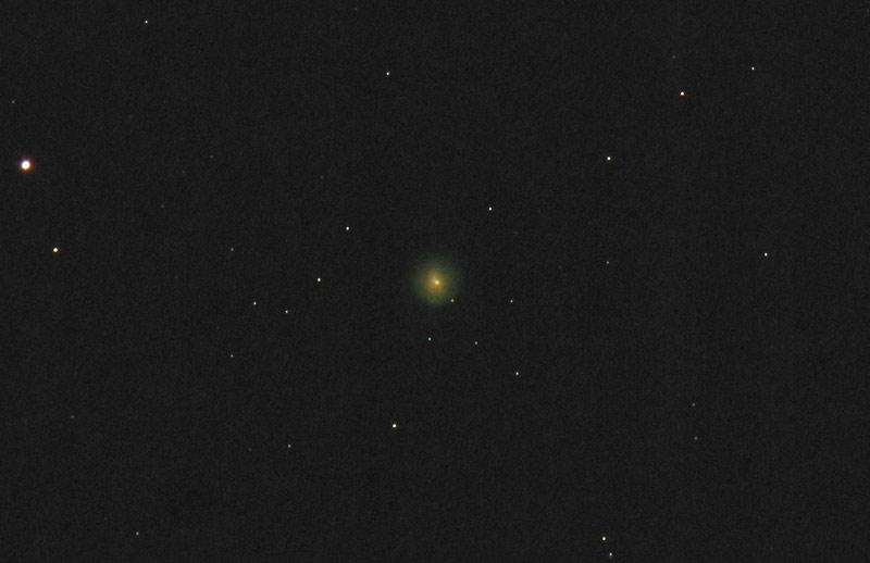 Comet-2012-X1_by-Teodorescu_10-22-2013_800.jpg