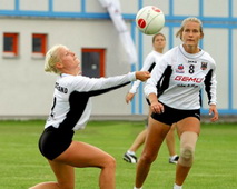 Fistball-465x372.jpg