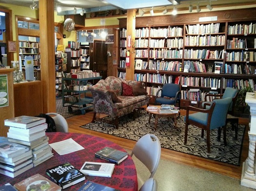 Peace-of-Mind-Bookstore-in-Tulsa.jpg