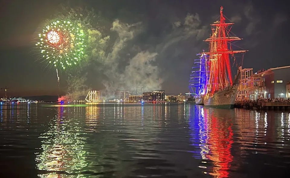 TALLSHIPNORFALK.jpg