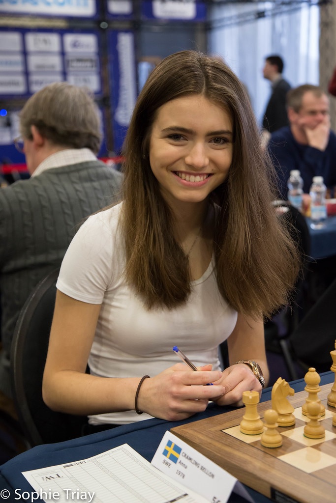 Anna Cramling (Chess) [Game Friday] : r/SexyWomanOfTheDay