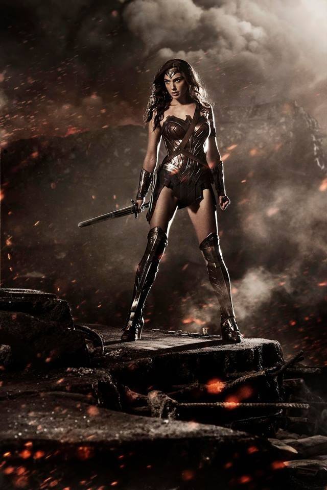 Wonder-Woman-Gal-Gadot-1.jpg