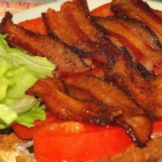 bacon-lettuce-and-tomato-sandwich-2.jpg