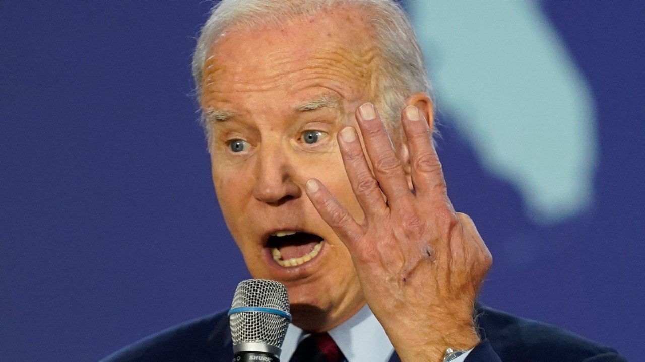 bidenstwistedclaw.jpg