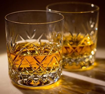 club-bourbon-neat.jpg