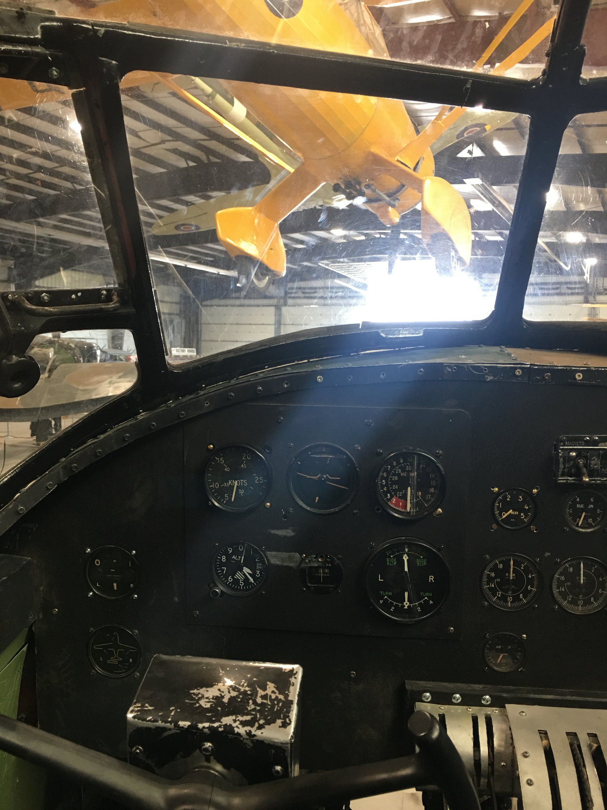 cockpit4.JPG