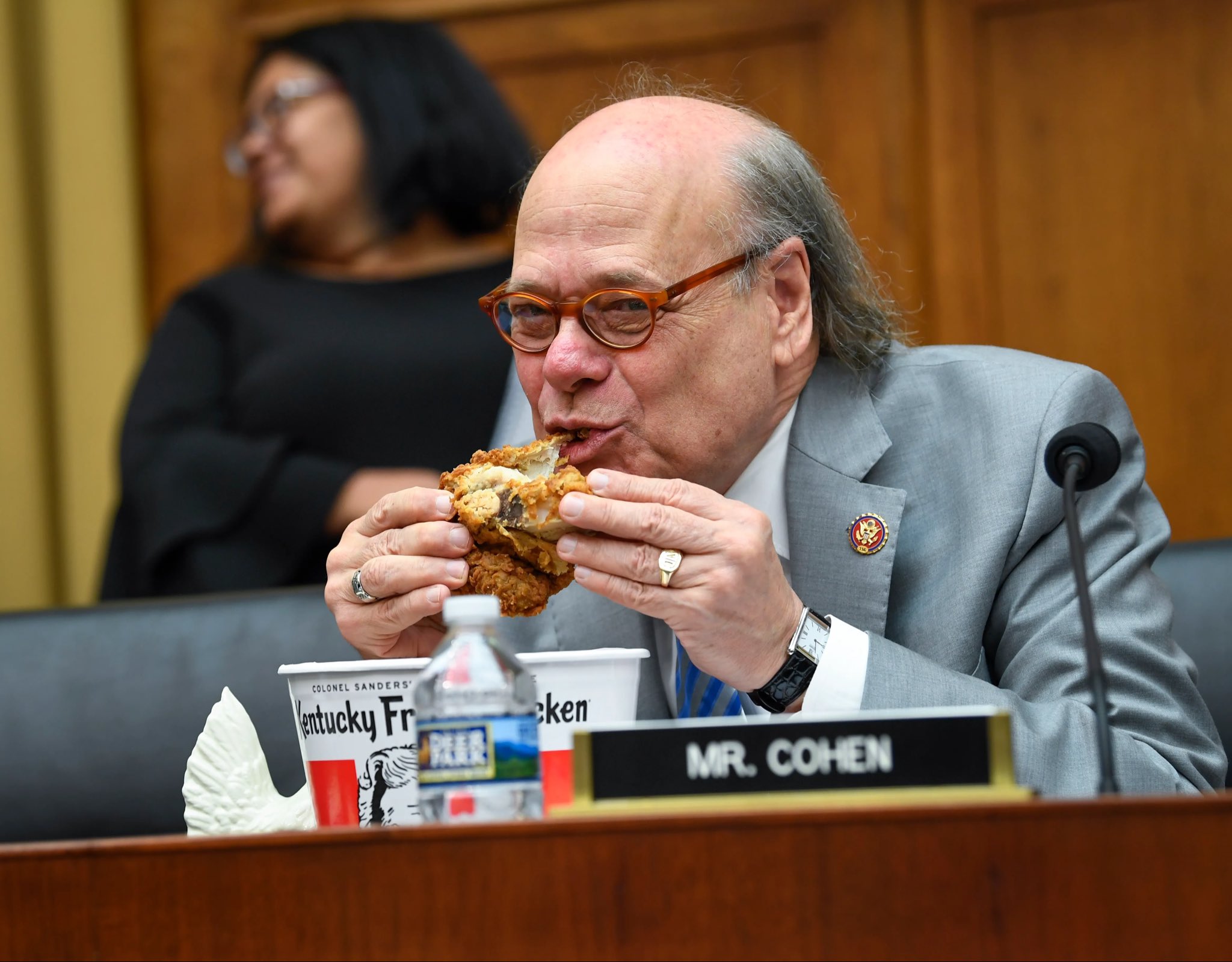 coheneatinchicken.jpg