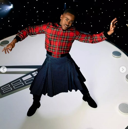doctorwhoinaskirt.jpg