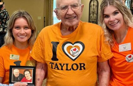 doof-old-man-Taylor-Swift-fan.jpg