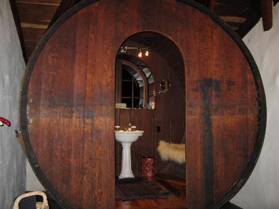 giant-wine-barrel-bathroom.jpg