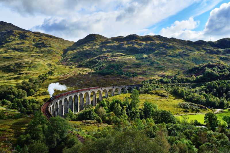 glenfinnanviaduct.jpg