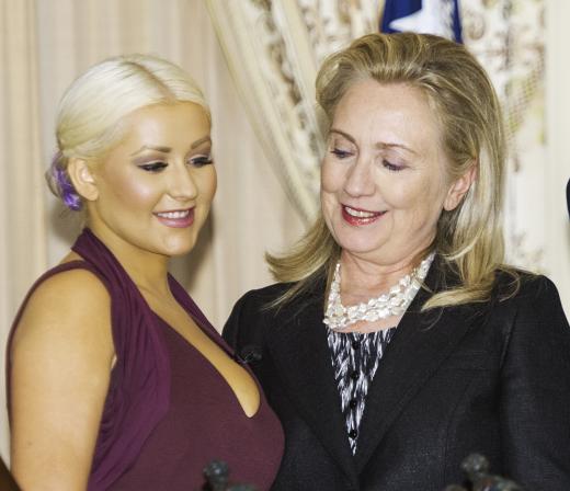 hillary-clinton-christina-aguilera.jpg