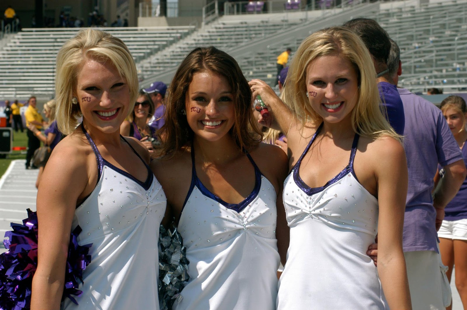 hot-tcu-cheerleader.jpeg