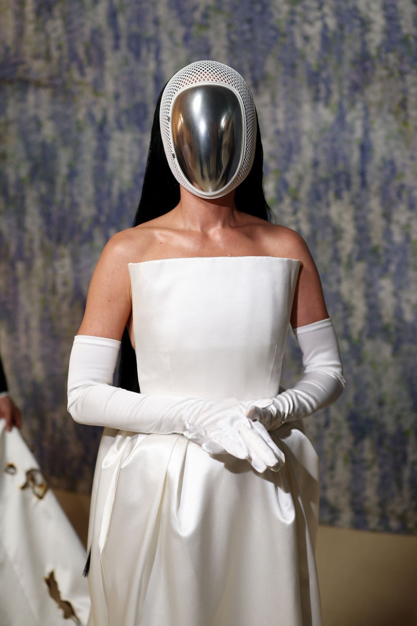 katyperryrapehelmet.jpg