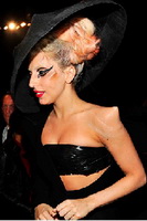 lady_gaga_horns_021711_m.jpg