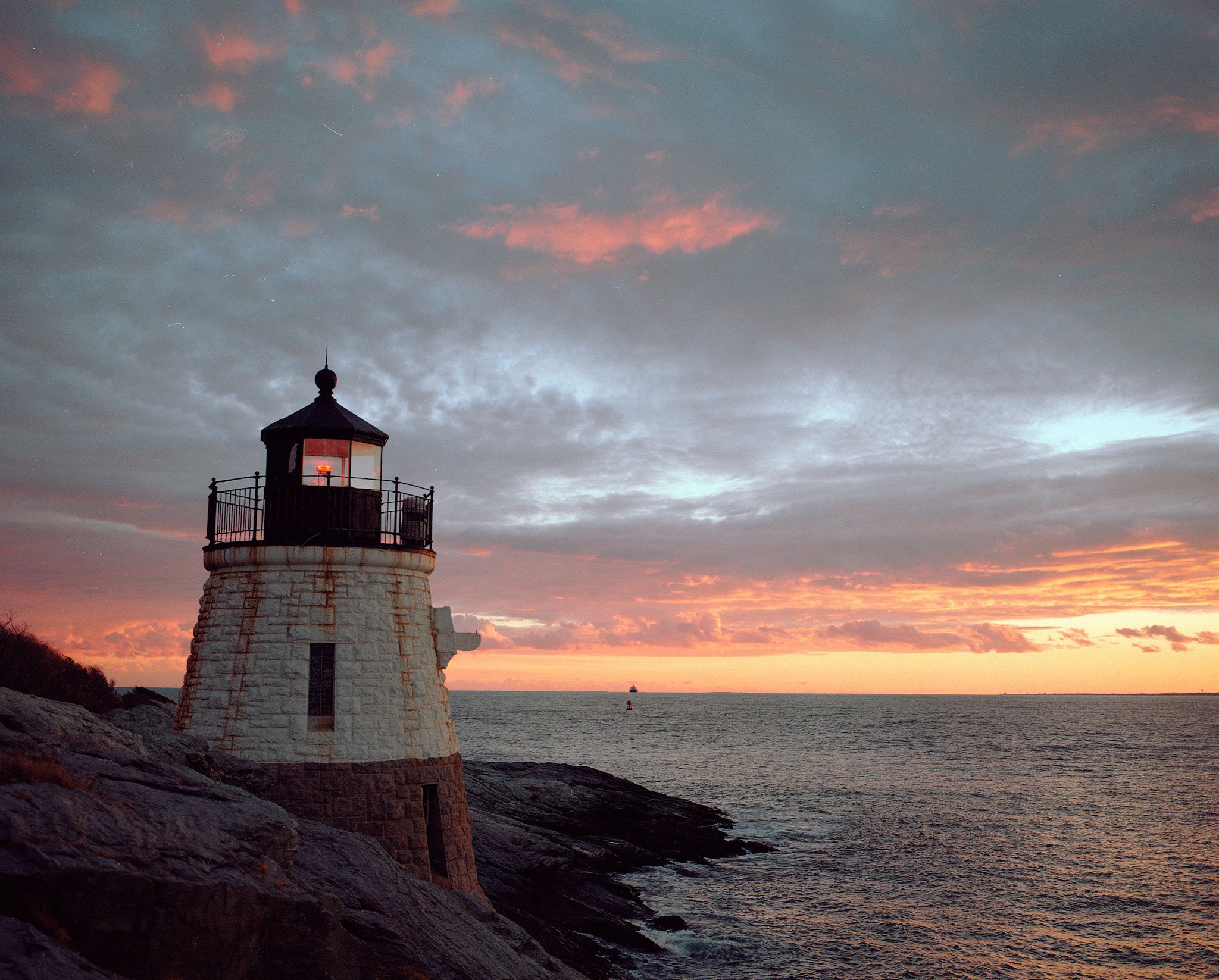 lighthousebynevinjohnson.jpg