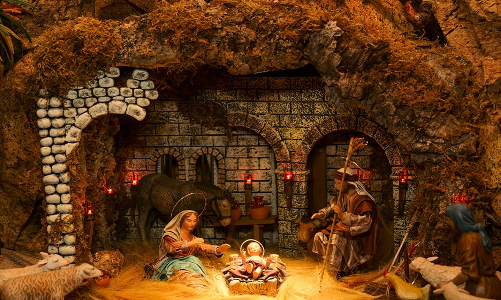 nativitysceneminiature.jpg