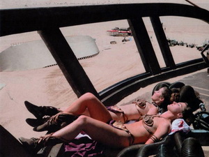 orig_leia_bikini.jpg