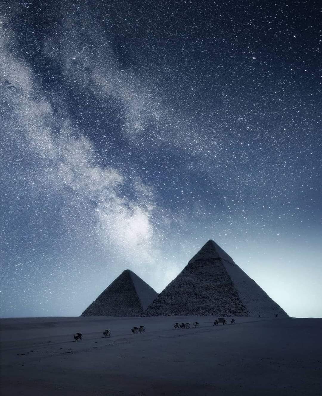 pyramidsatnight.jpg