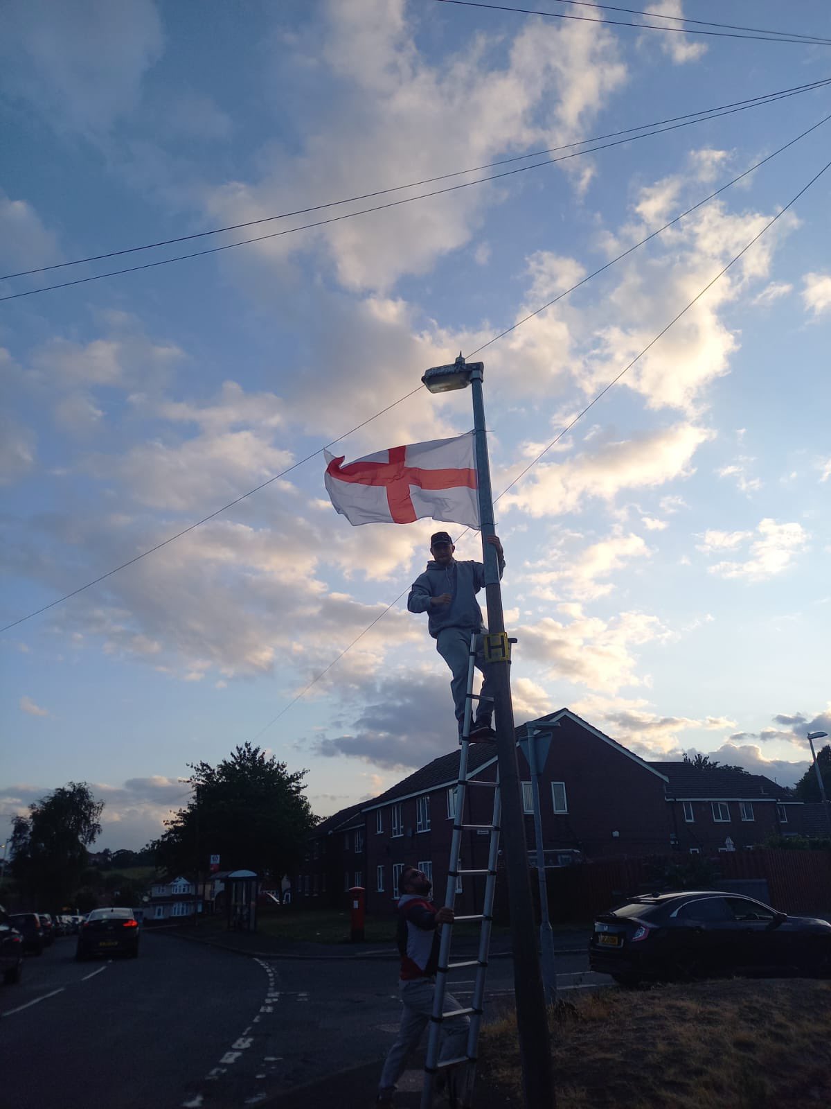 raisetheflag.jpg