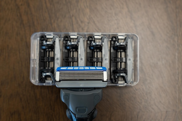 razors25.jpg