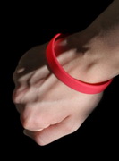 scarlet-bracelet-120110-m.jpg