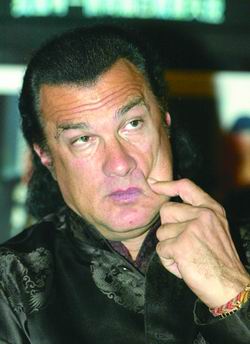 seagal4.jpg