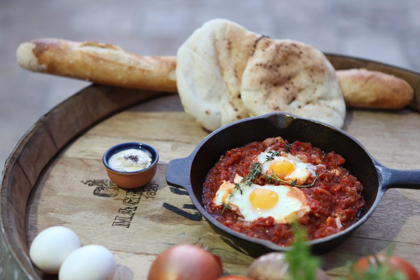 shakshuka-with-baguette.jpg.824x0_q85_crop-scale.jpg