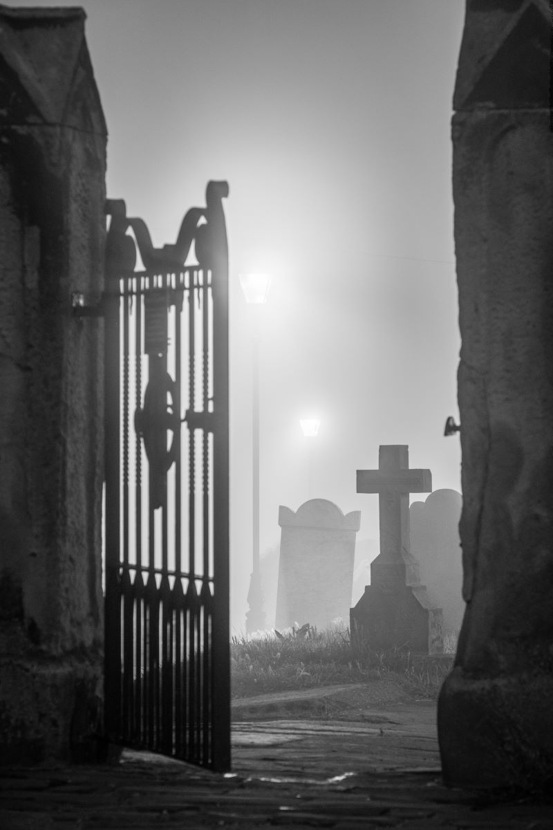 stmarysgraveyardwhitby.jpg