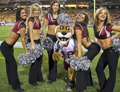 washington-state-cheerleaders.jpg