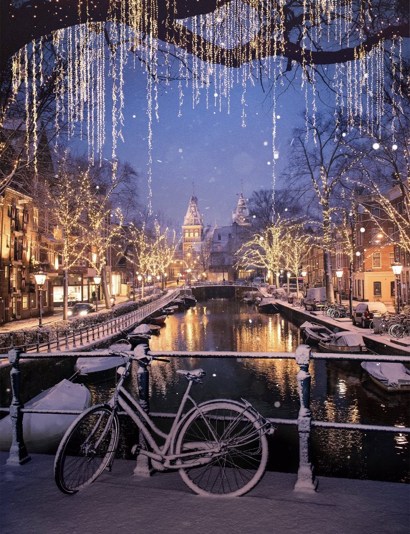 winterinamsterdam.jpg