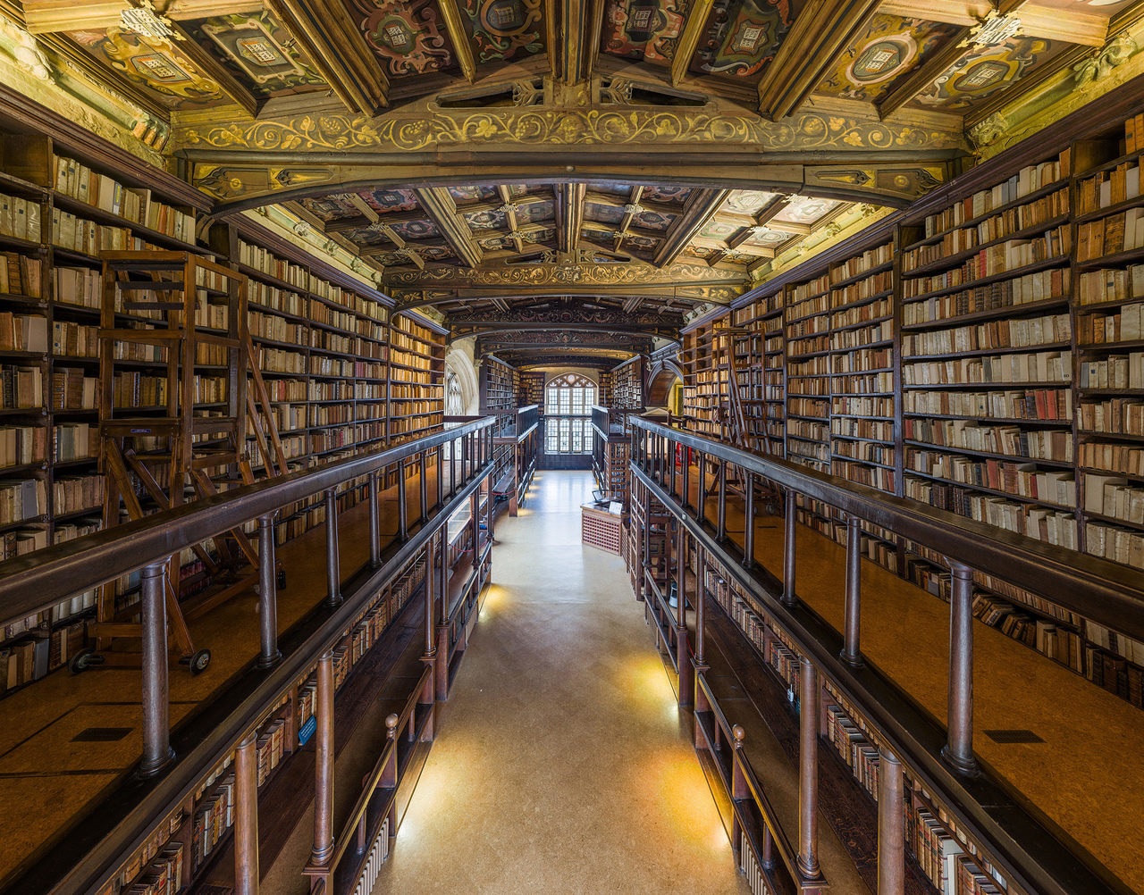 Bodleian Library - Oxford.jpg